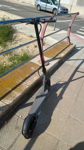 Patinete Eléctrico Xiaomi M365