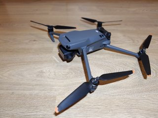 DJI Mavic 3 Classic + Accessori