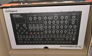 Roland SH-4d Sintetizador