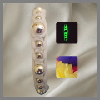 Brazalete Blanco Fluorescente.