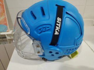 Casco de hockey stika