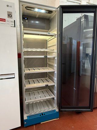 Vinoteca Siemens  conservación profesional / vinos
