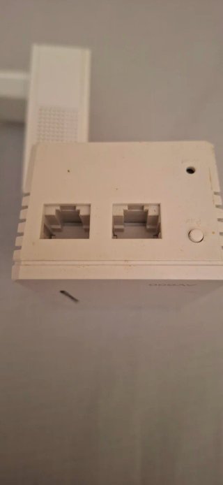 Adattatori PLC WiFi ed Ethernet