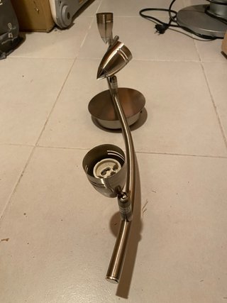 Lámpara de techo de metal plateado