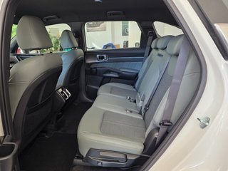 Kia Sorento 1.6 T-GDi HEV Drive 4x2 7pl