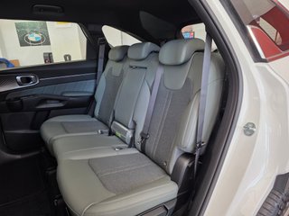 Kia Sorento 1.6 T-GDi HEV Drive 4x2 7pl
