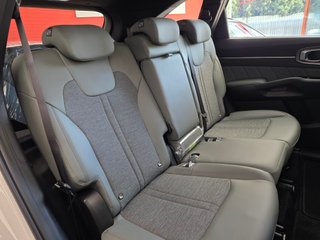 Kia Sorento 1.6 T-GDi HEV Drive 4x2 7pl