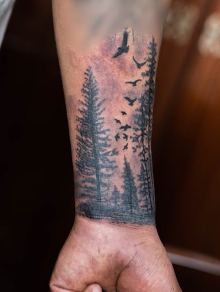 Tatuaje N#25 bosque y pájaros
