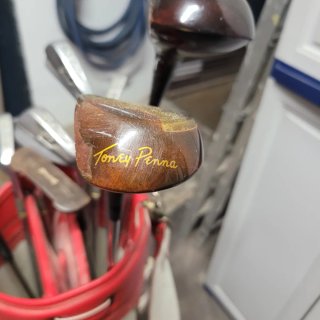 Bolsa de golf Wilson con palos