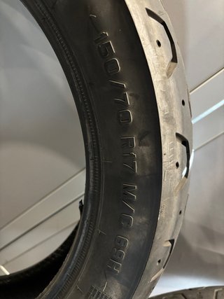 Neumático Pirelli Phantom Triumph Bonneville