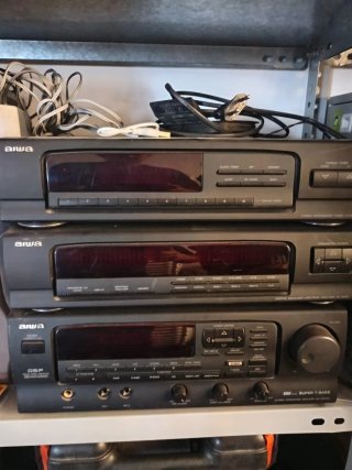 Lote de altavoces y amplificador
