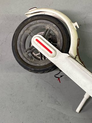 Patinete Xiaomi M365 Blanco (Piezas)