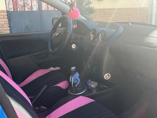 Ford Fiesta 2004