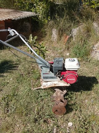 MOTOAZADA HONDA F320