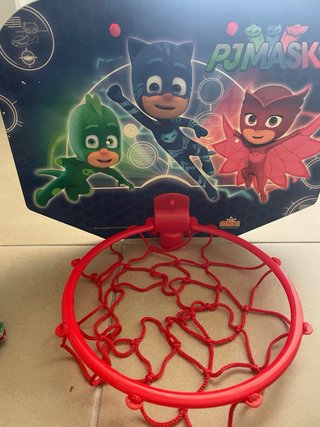 Lote PJMasks: Muñeco, Vehículos y Aro Baloncesto