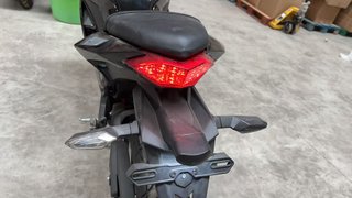 Moto Eléctrica Deportiva Negra Nueva