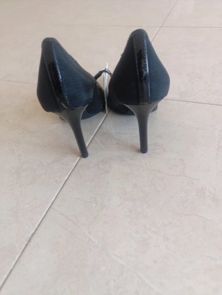 Tacones del Zara Negro antitransparente