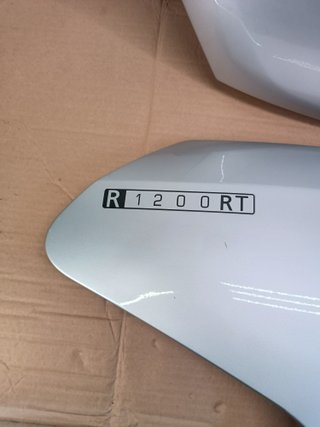 BMW R1200RT Carenado panel lateral plata cubierta
