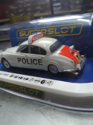 Scalextric Jaguar MkII Police Superslot escala 132