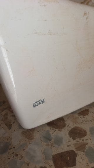 Lavabo de porcelana blanco