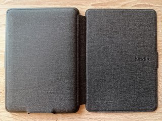 Kindle Paperwhite 7a Gen Negro + funda
