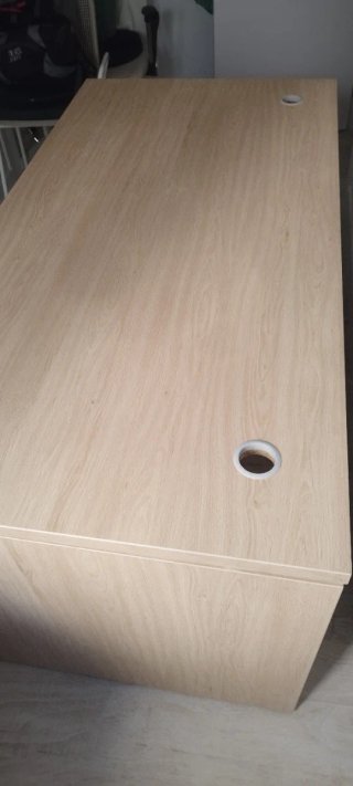 Mesa de madera 77x66 , 160x70