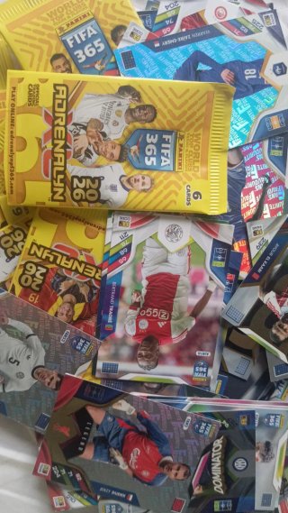 200 Cartas FIFA 365 2026 Sin Repetir – Perfect est