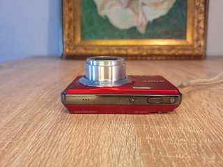 Cámara Digital Sony Cyber-shot DSC-W270 Roja