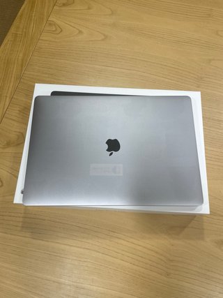MacBook Pro i9 16' 32GB RAM 1TB