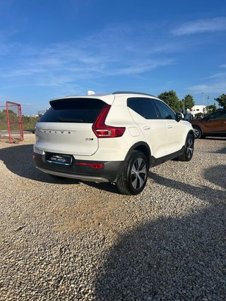 Volvo XC40 2.0 D3 Business Plus Auto