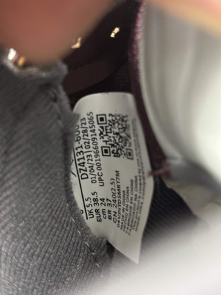 Jordan 5 Retro Burgundy  DZ4131-600