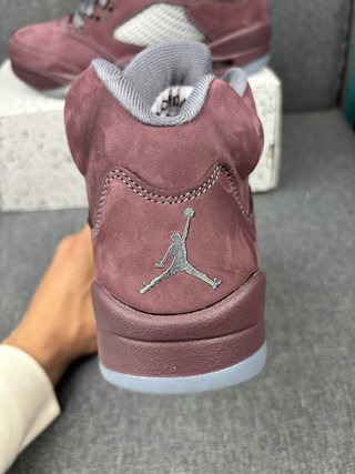 Jordan 5 Retro Burgundy  DZ4131-600