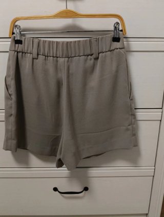 Bermuda vestir H&M gris T.38
