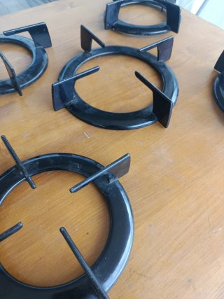 Set 5 griglie nere per fornelli