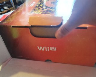 Caja de consola Nintendo Wii U edición Just Dance