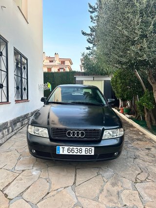 Detailing OPITA, lavado a mano profesional.