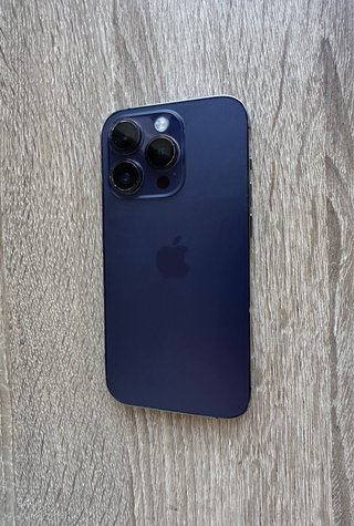 iPhone 14 Pro Dorado