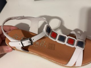 Sandalias de piel con plantilla de gel 37