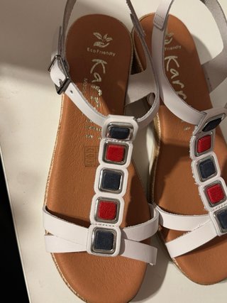 Sandalias de piel con plantilla de gel 37