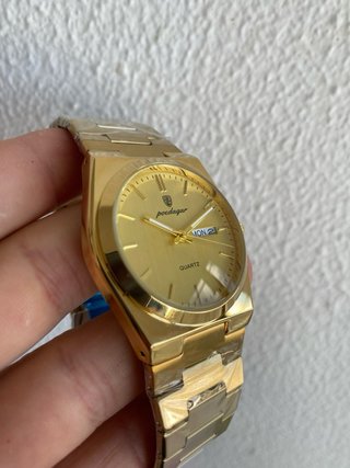 Reloj Poedagar Dorado