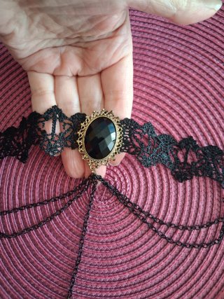 Collana gotica nera con pendenti