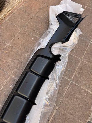 Difusor trasero BMW Serie 4 Negro Brillante