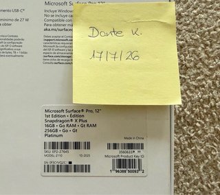 Microsoft Surface Pro Copilot+ PC 12”
