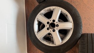 Llantas con neumáticos