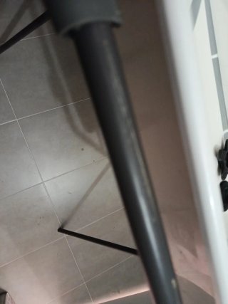 Bañera Stokke con patas. Regalo adaptador.