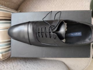 Zapatos de vestir negros talla 44. Piel.