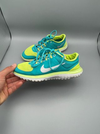 Nike Zapatillas Fitsole Turquesa y Verde Mujer