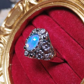 Anillo Ópalo Natural Ovalado