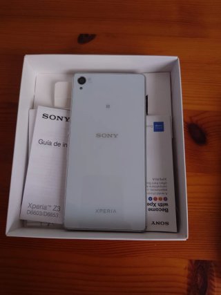 Sony Xperia Z3 Plata/Blanco