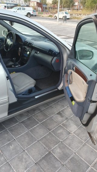 Mercedes-Benz Clase C 2002